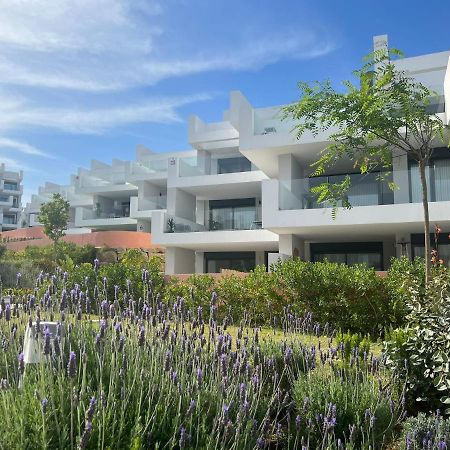 Pure South Residence Манилва Экстерьер фото