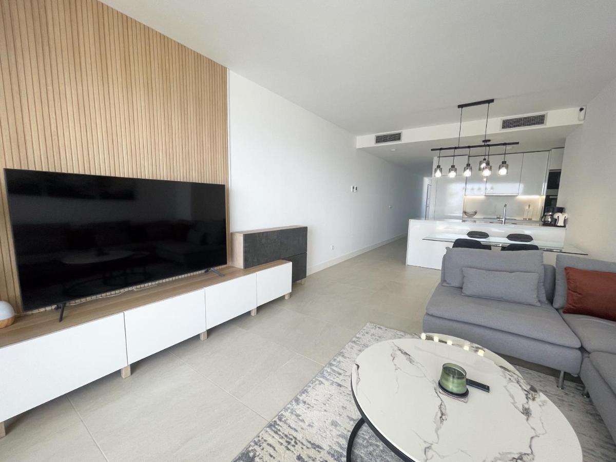 Pure South Residence Манилва Экстерьер фото