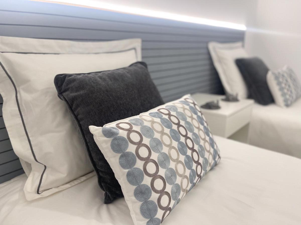Pure South Residence Манилва Экстерьер фото